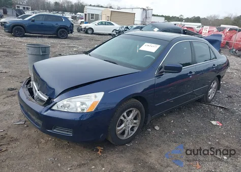 2007 Honda Accord 2.4 Ex z USA, uszkodzony, nr VIN 1HGCM56737A205353
